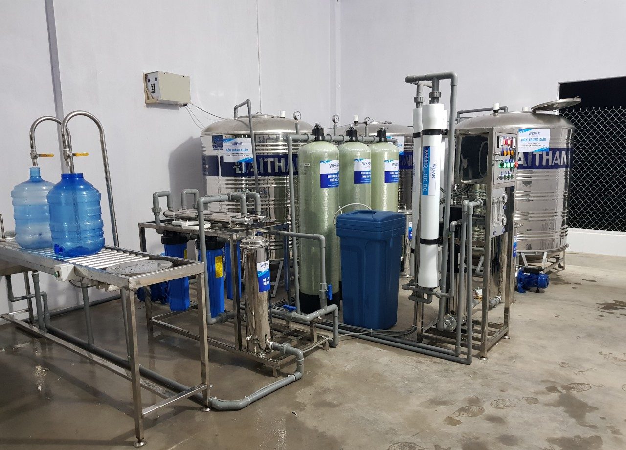Đơn vị thi công lắp đặt hệ thống sản xuất nước đóng bình cho các dự án trên toàn quốc